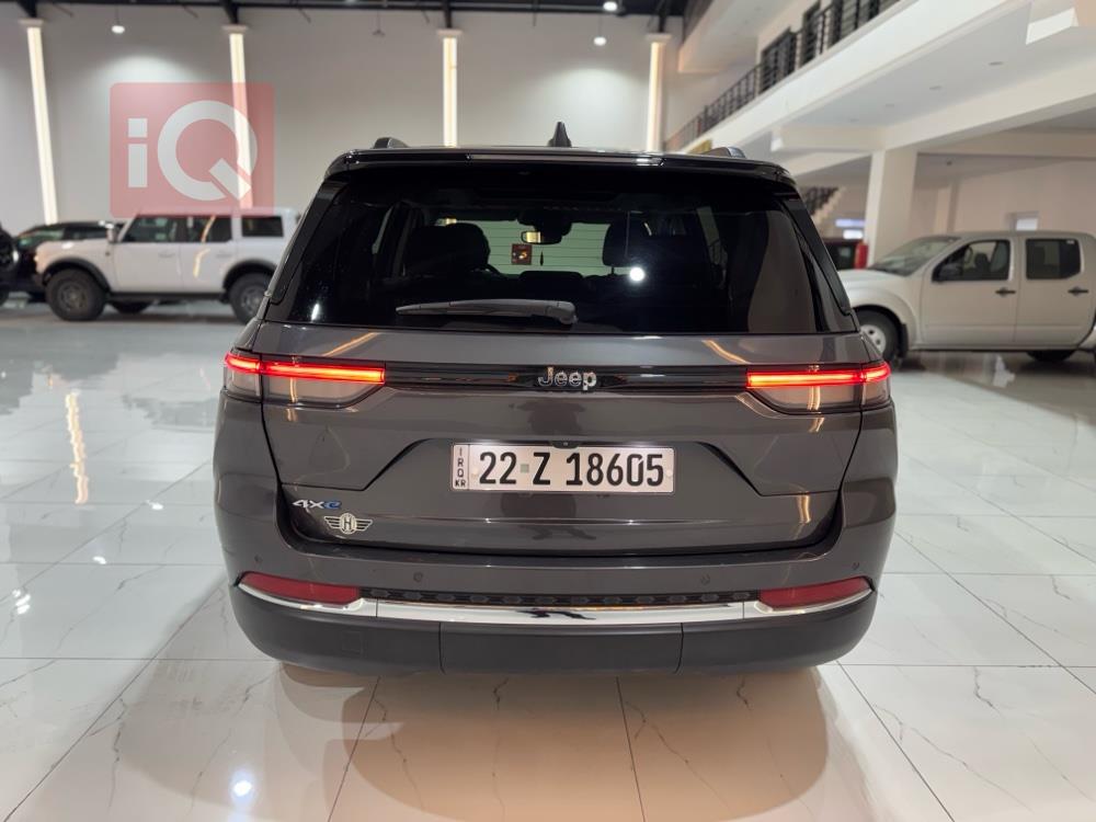 جيب جراند شيروكي